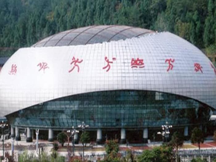 三明体育中心球形网架加工安装